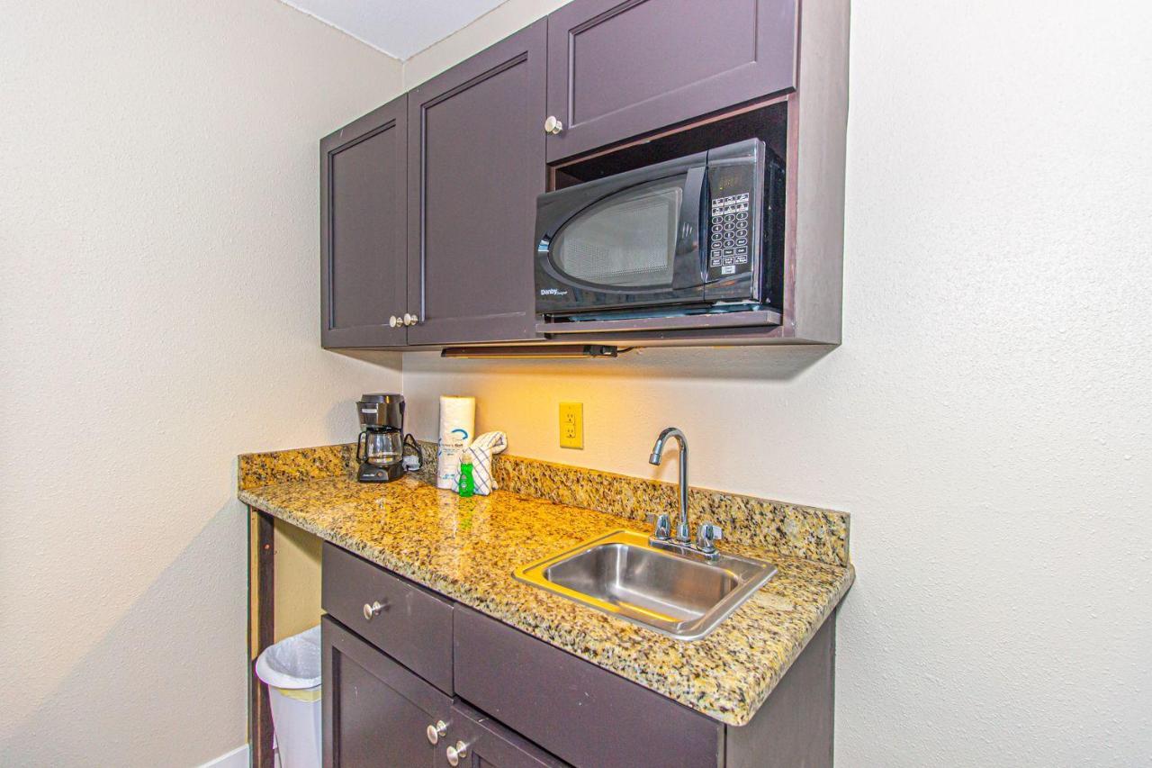 מירטל ביץ' Landmark Resort King Suite Unit 710 Beautifully Updated Sleeps 4 מראה חיצוני תמונה